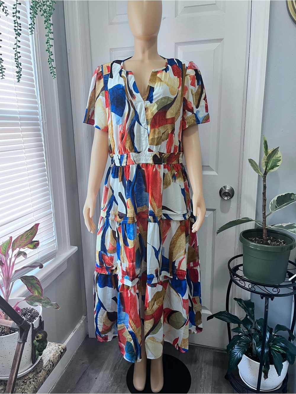 Vibrant Abstract Print Maxi Dress in Blue, Orange & White - Picture 3 of 6